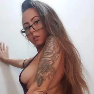 DaniellaArrielle from MyFreeCams is Freechat