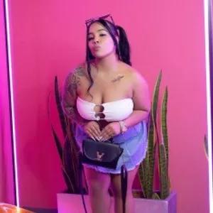 EmilyQueenCol from MyFreeCams is Freechat