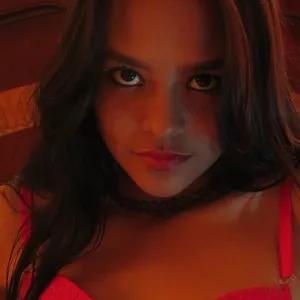 Gretamilan from MyFreeCams is Freechat