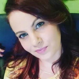 Izabell85 from MyFreeCams is Freechat