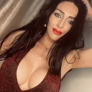 Julia0410 from MyFreeCams is Freechat