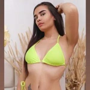 Miahsantana from MyFreeCams is Freechat