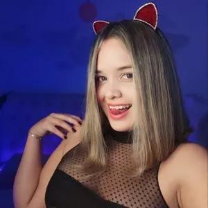 PrincesaParis from MyFreeCams is Freechat