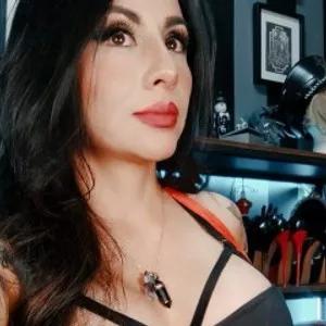 scarlettroseBDSM from MyFreeCams is Freechat