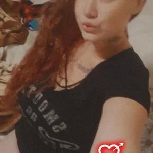 Snowbunnyluv from MyFreeCams is Freechat