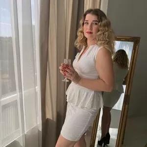 Sophia_Boone from MyFreeCams is Freechat