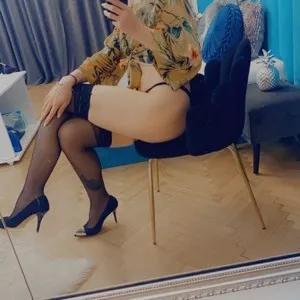 SophiaMya from MyFreeCams is Freechat