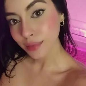 ThiannaRiveross from MyFreeCams is Freechat