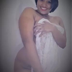 tina__ferrer from MyFreeCams is Freechat