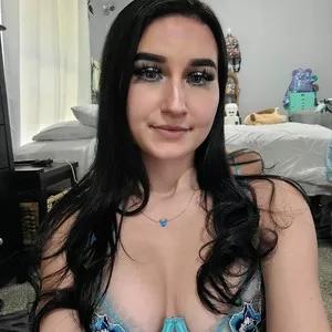 Violet18kitty from MyFreeCams is Freechat