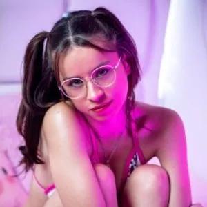 VioletaHernandez18 performants stats from MyFreeCams