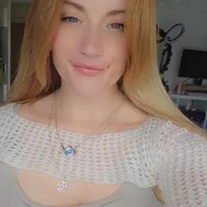 xDaisyx from MyFreeCams is Freechat