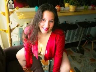 ChloeeThommpsonn from Streamate is Group