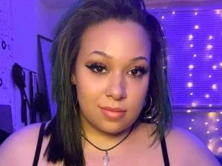 SuccubusMissGigiFox from Streamate is Group