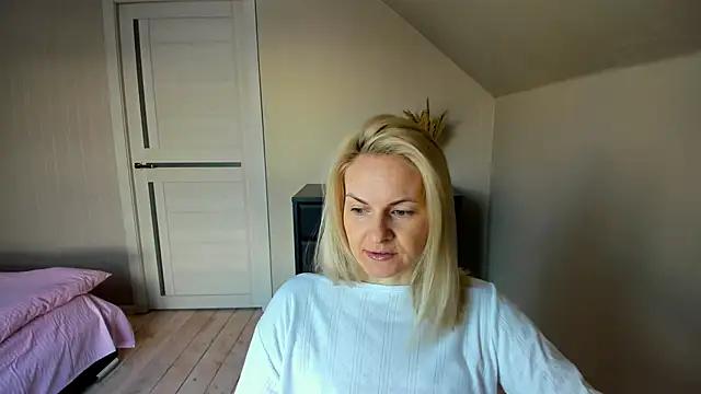 Alicee_Gracee from StripChat is Freechat