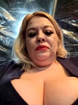 Bbw cam rooms: Check out the joy of interacting and cam 2 cam with our gorgeous strippers, who will teach you all about persuasion and wishes with their steaming hot physiques.