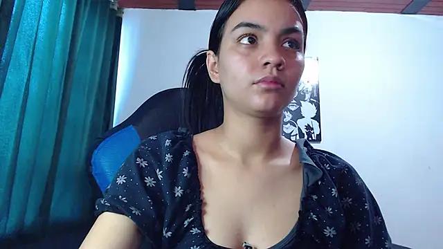 Ariel_Zeo1 from StripChat is Freechat