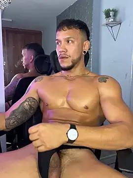 ARON_TAYLER01 from StripChat is Freechat