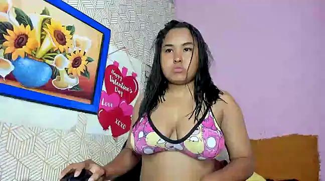 camilagreeco from StripChat is Freechat