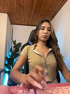 CarlayAbraham from StripChat is Freechat