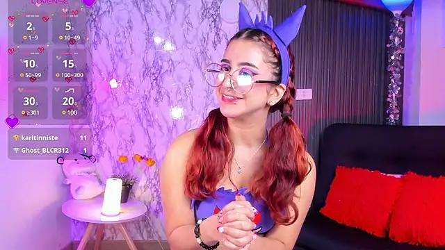 chloe_blue from StripChat is Freechat