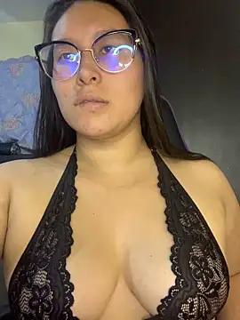 cloe_starr from StripChat is Freechat