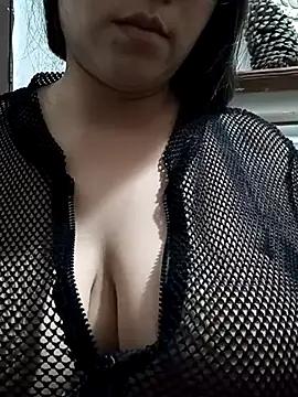 Coralee20 from StripChat is Freechat