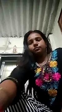 cutepari05 from StripChat is Freechat