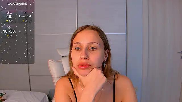 diana_phoenix from StripChat is Freechat