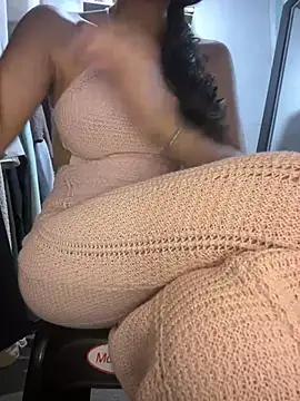 DulceMya6 from StripChat is Freechat