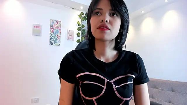 Emilie_Ann from StripChat is Freechat