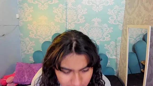 Evanyelin_colin from StripChat is Freechat