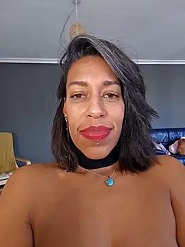 Goldenlace from StripChat is Freechat