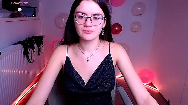 Josephine_jo from StripChat is Freechat