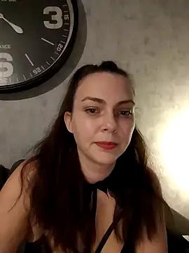 LEAsquirt91 from StripChat is Freechat