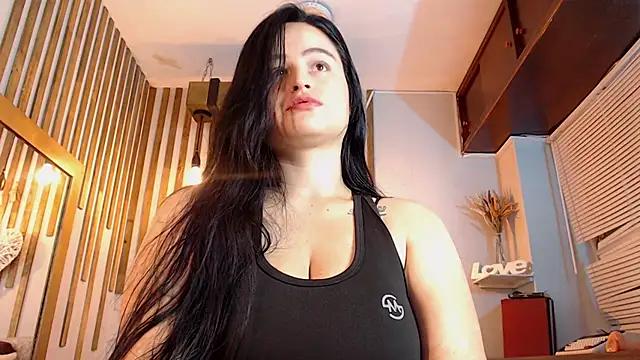 Luna_johnsonn from StripChat is Freechat