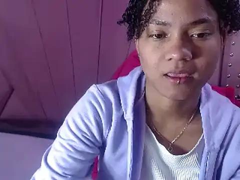 Mirabella_19 from StripChat is Freechat