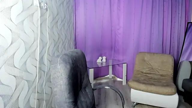 Paulinnee_ from StripChat is Freechat