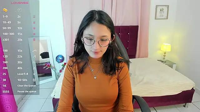 princess_foxxxy from StripChat is Freechat