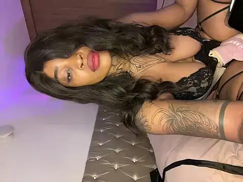 taylor_luciana from StripChat is Freechat