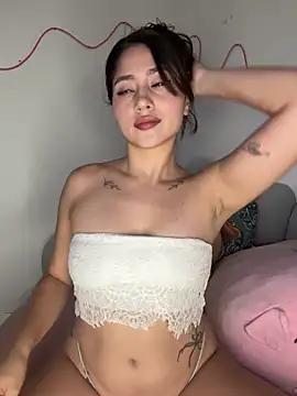 Tsuki-moon from StripChat is Freechat