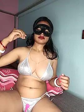 wild_bong_queen from StripChat is Freechat