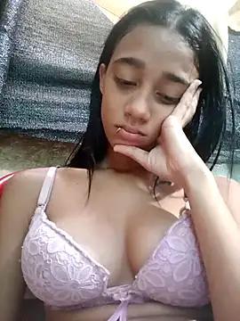 Zoe_Sweett18 from StripChat is Freechat