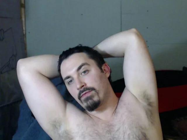 Metalstud from xCams is Freechat